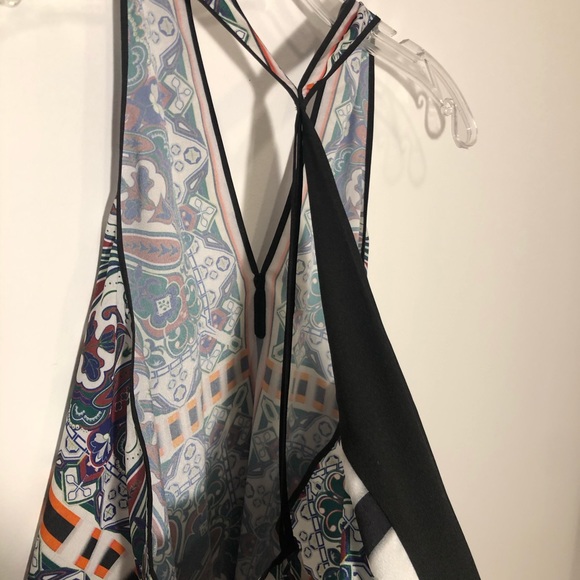 Clover Canyon halter tank - Picture 7 of 8